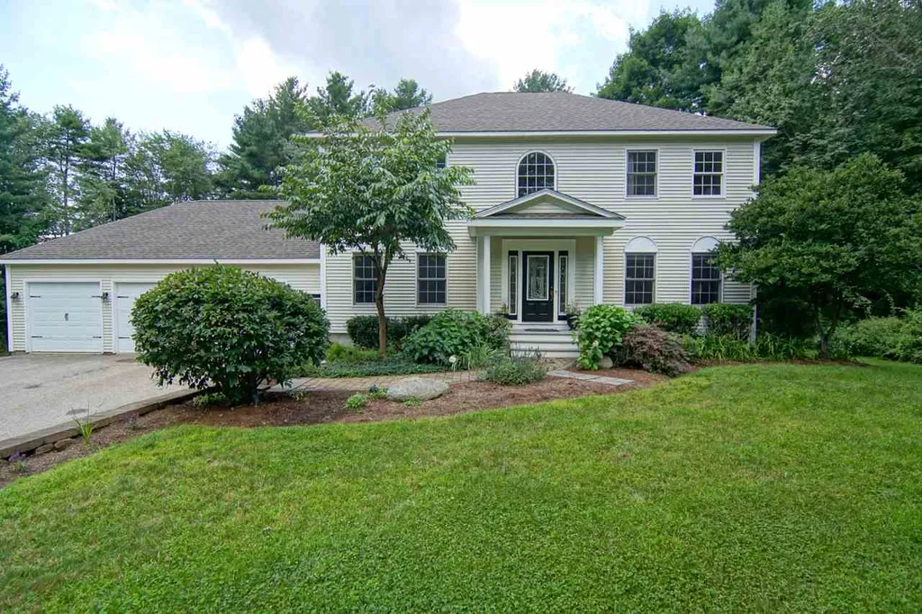 328 Lang Road Portsmouth NH 03801