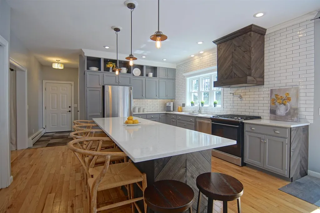 328 Lang Road Portsmouth NH 03801