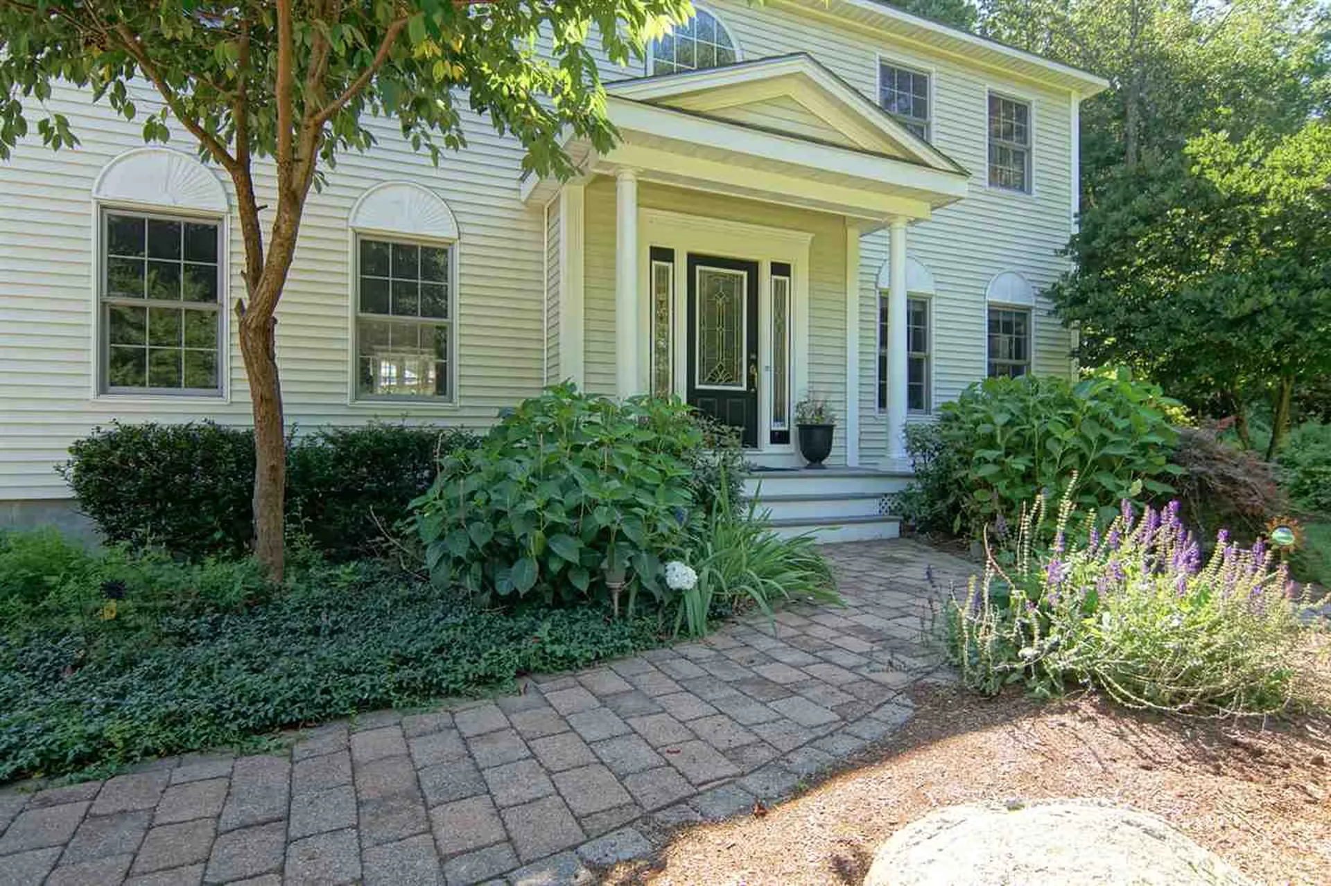 328 Lang Road Portsmouth NH 03801