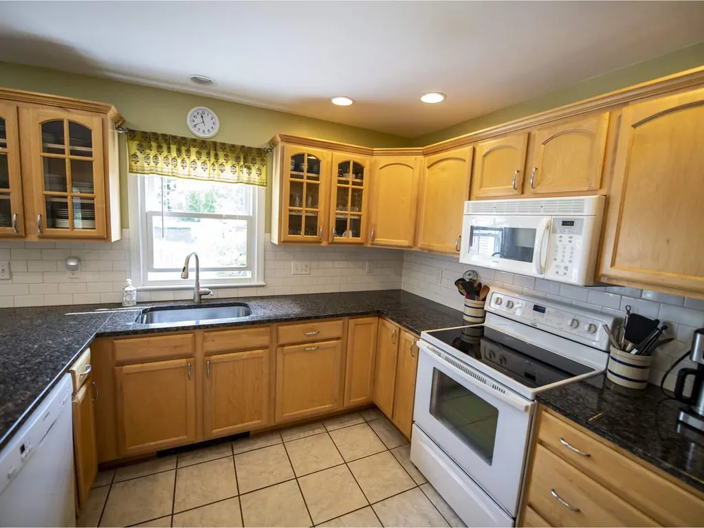 52 Sundown Drive Williston VT 05495