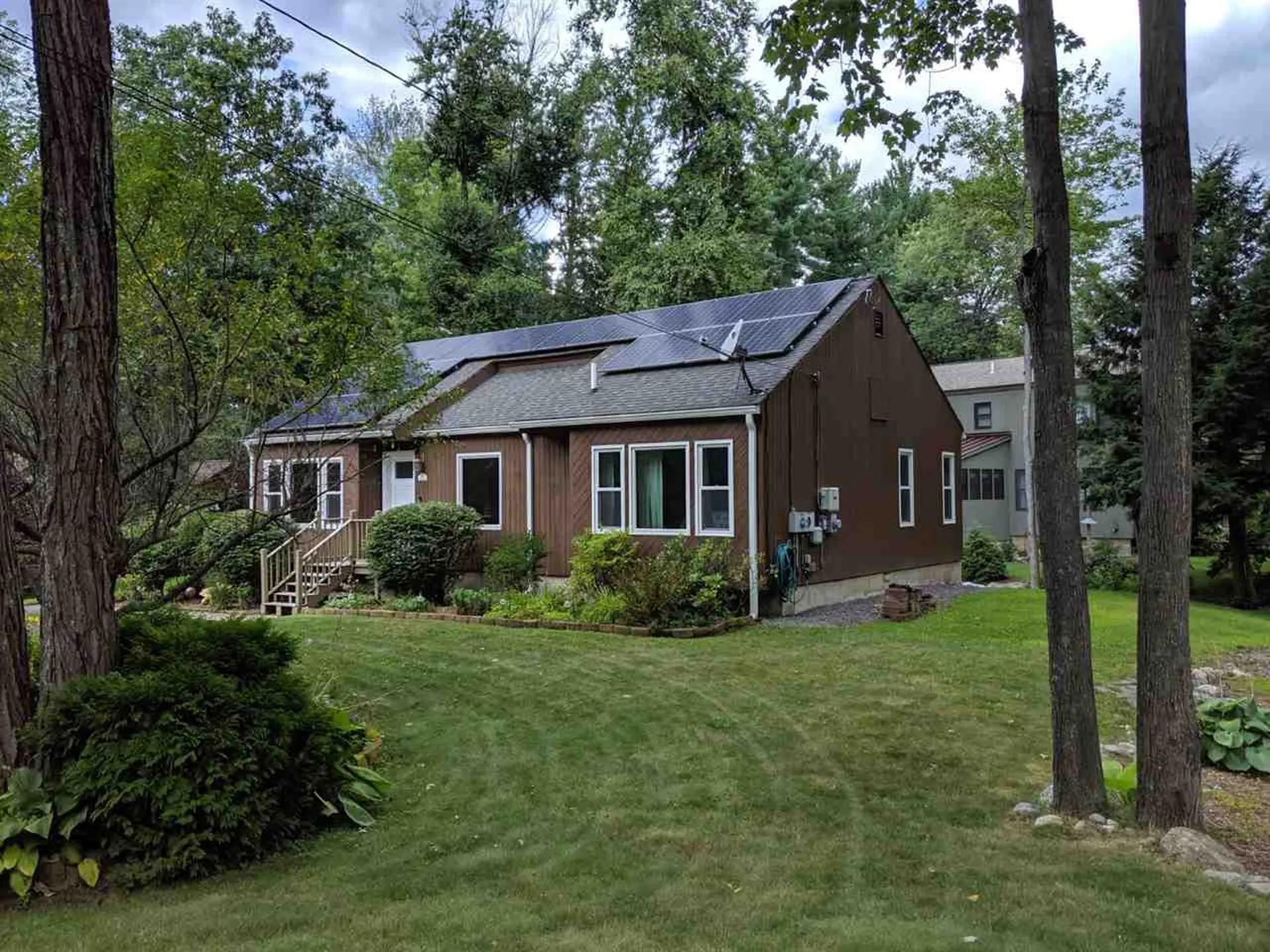 21 Larch Road Milford NH 03055