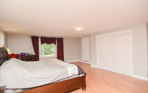 3 Lance Avenue Londonderry NH 03053