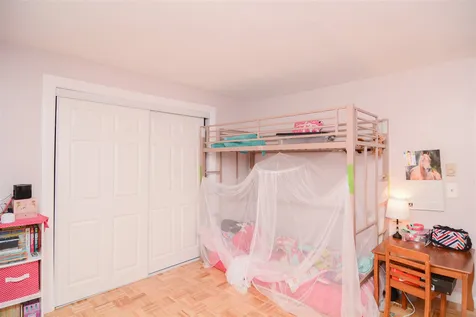 3 Lance Avenue Londonderry NH 03053