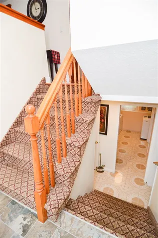 3 Lance Avenue Londonderry NH 03053