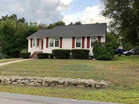 412 Elm Street Pembroke NH 03275