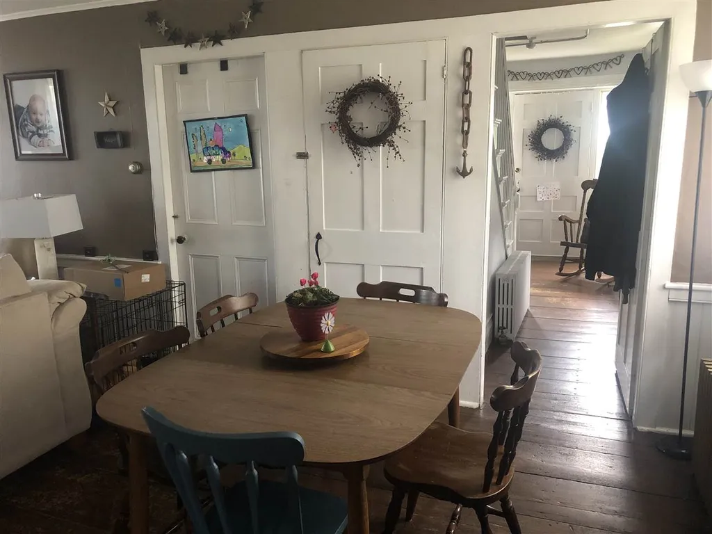 189 North Street Chester VT 05143