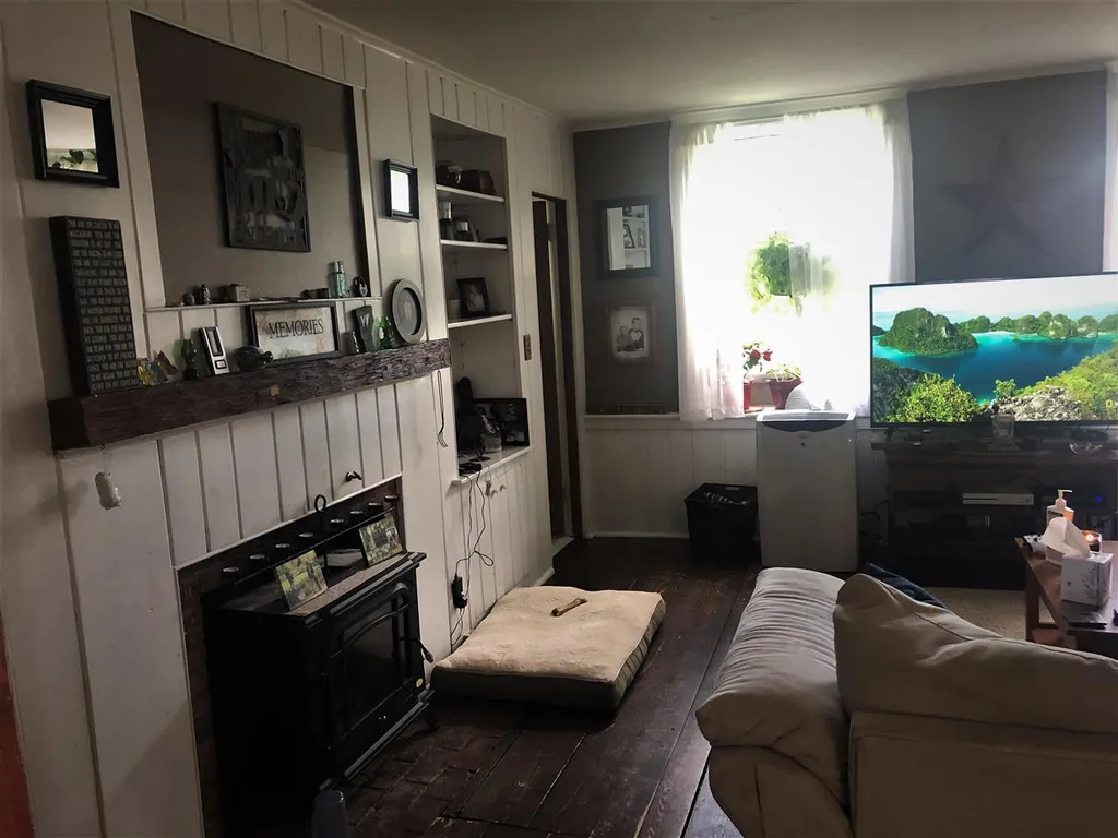 189 North Street Chester VT 05143
