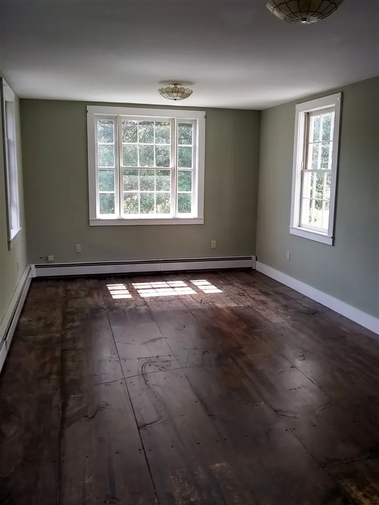 189 North Street Chester VT 05143