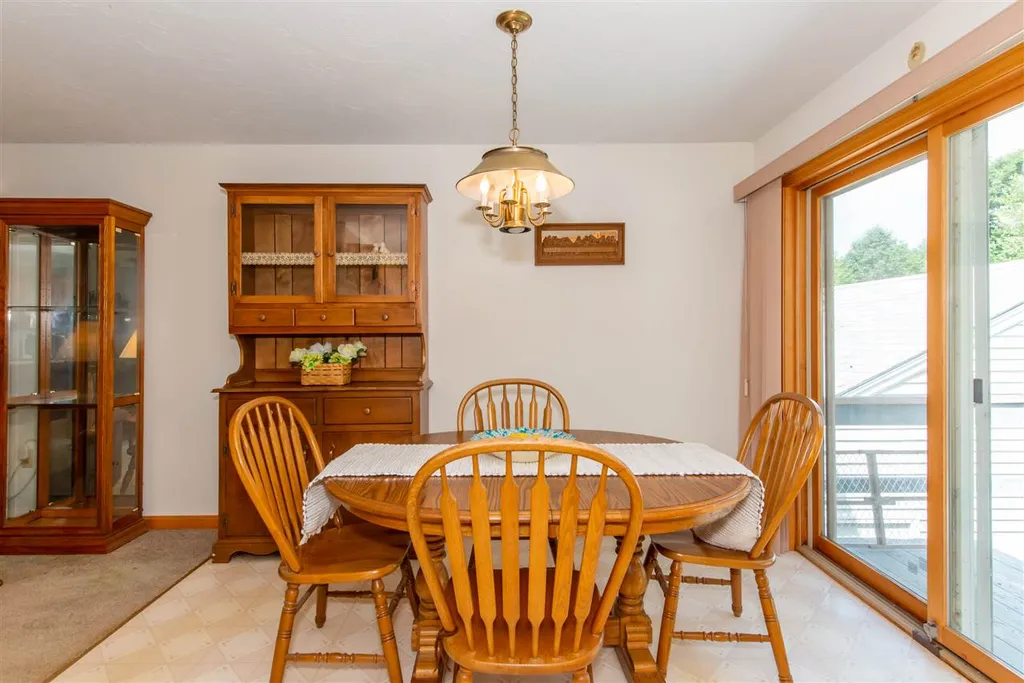 91 Bow Lake Estates Drive Strafford NH 03884