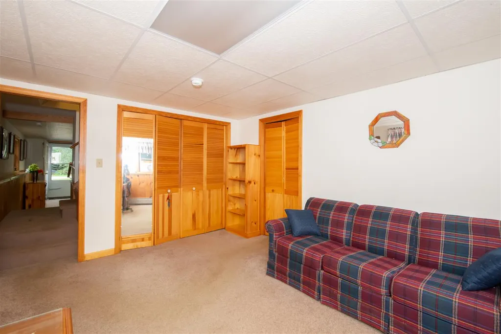 91 Bow Lake Estates Drive Strafford NH 03884