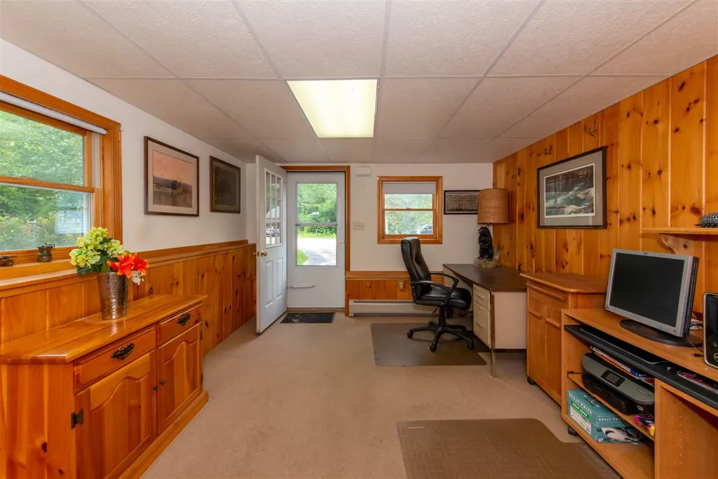 91 Bow Lake Estates Drive Strafford NH 03884