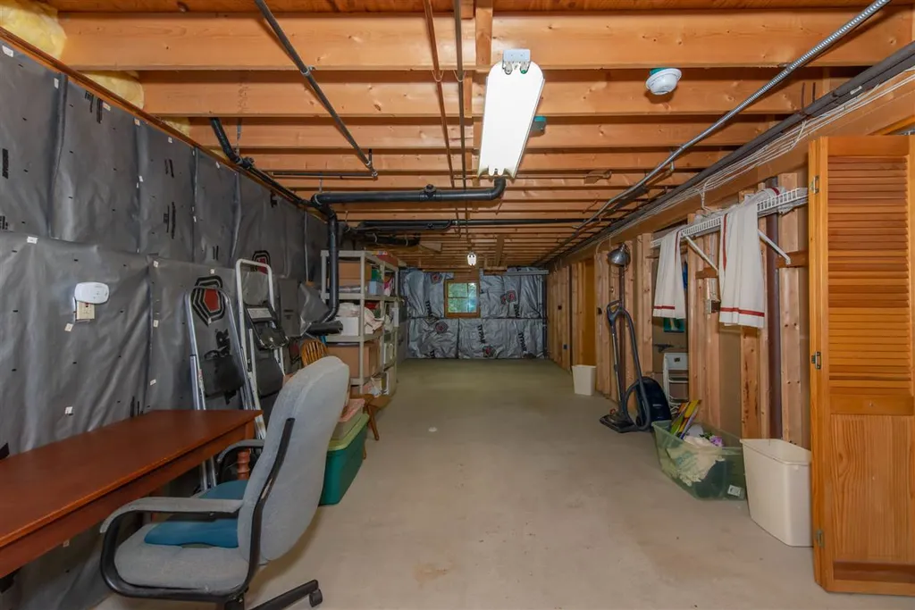 91 Bow Lake Estates Drive Strafford NH 03884