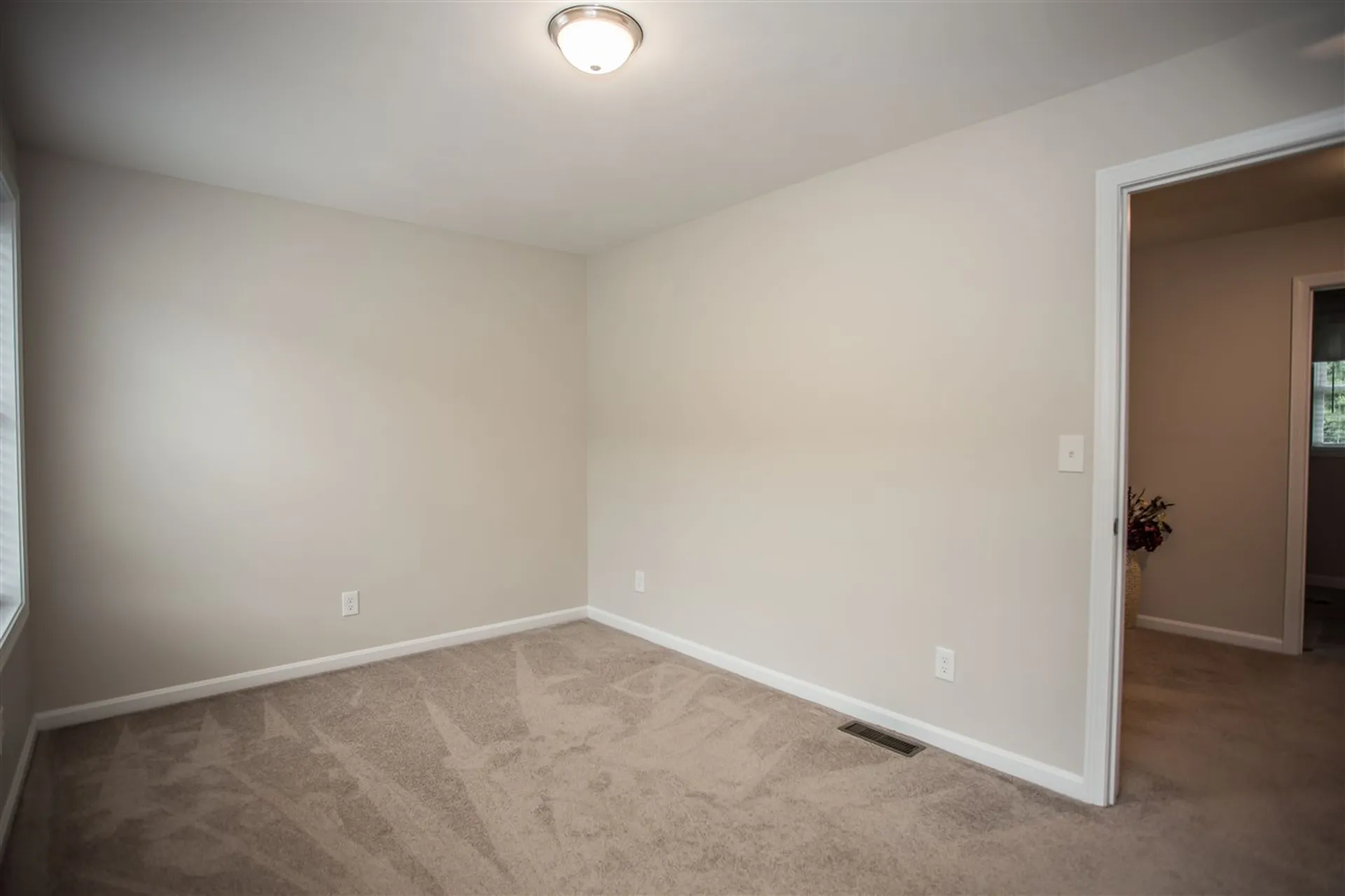 11 Richfield Way Wilton NH 03086