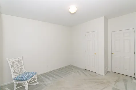 22 Aberdeen Drive Stratham NH 03885
