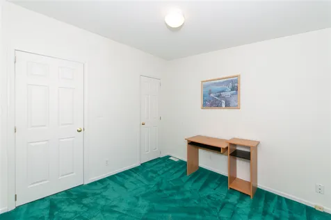 22 Aberdeen Drive Stratham NH 03885
