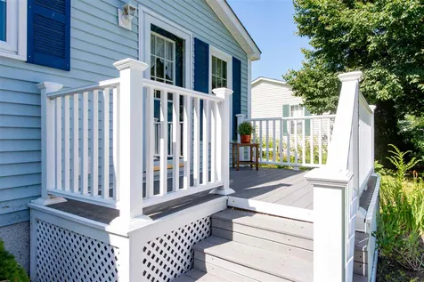 22 Aberdeen Drive Stratham NH 03885