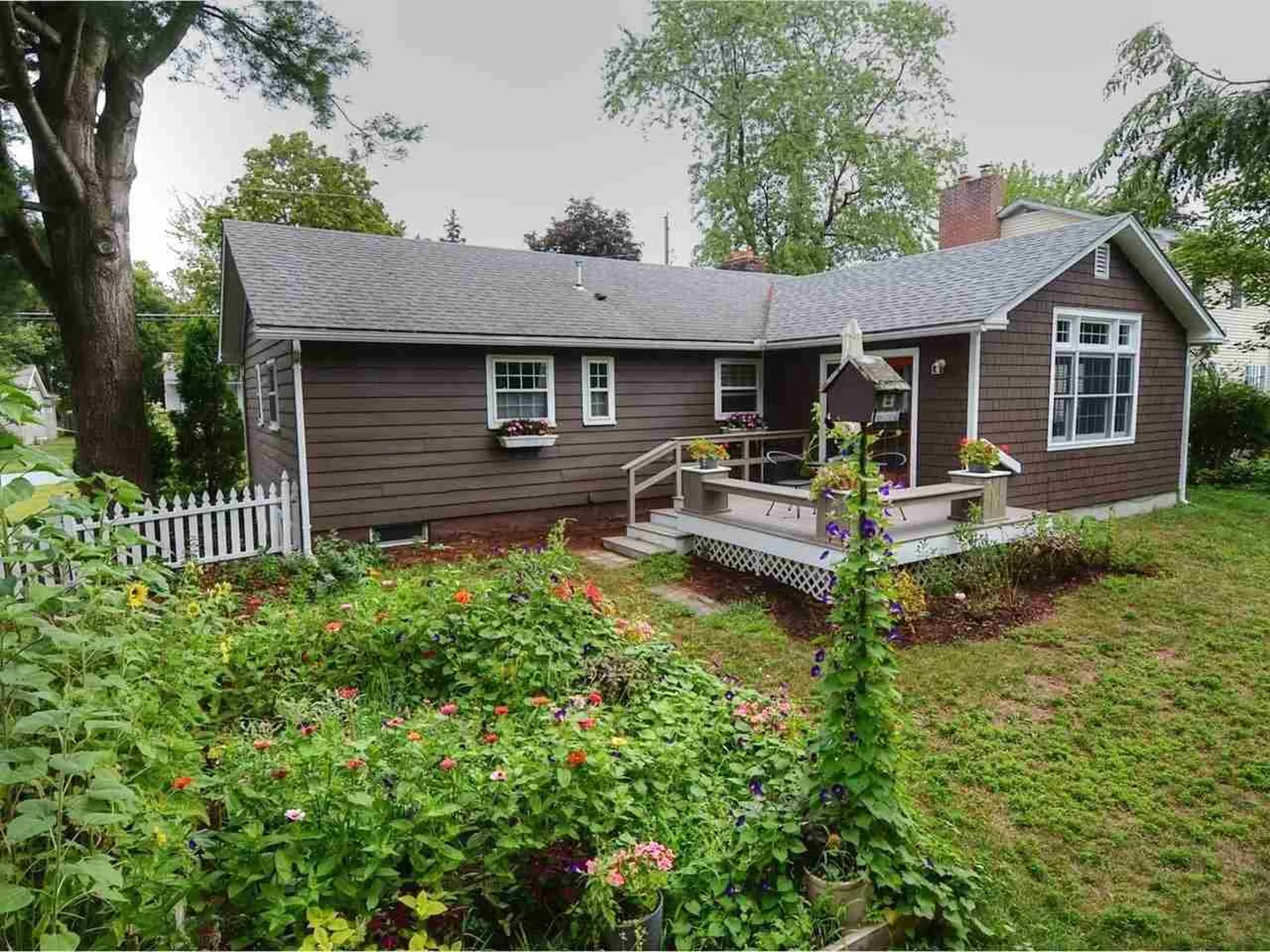 39 Mcintosh Avenue South Burlington VT 05403