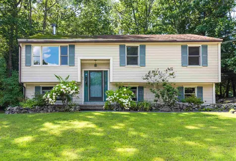 20 Durell Drive Newmarket NH 03857