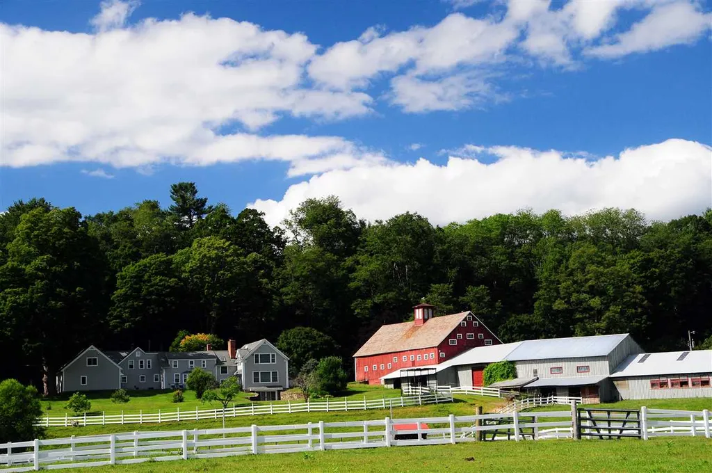 322 River Road Newfane VT 05345