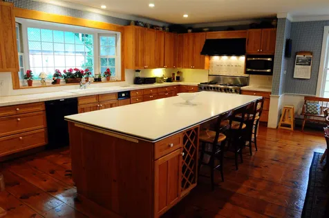 322 River Road Newfane VT 05345