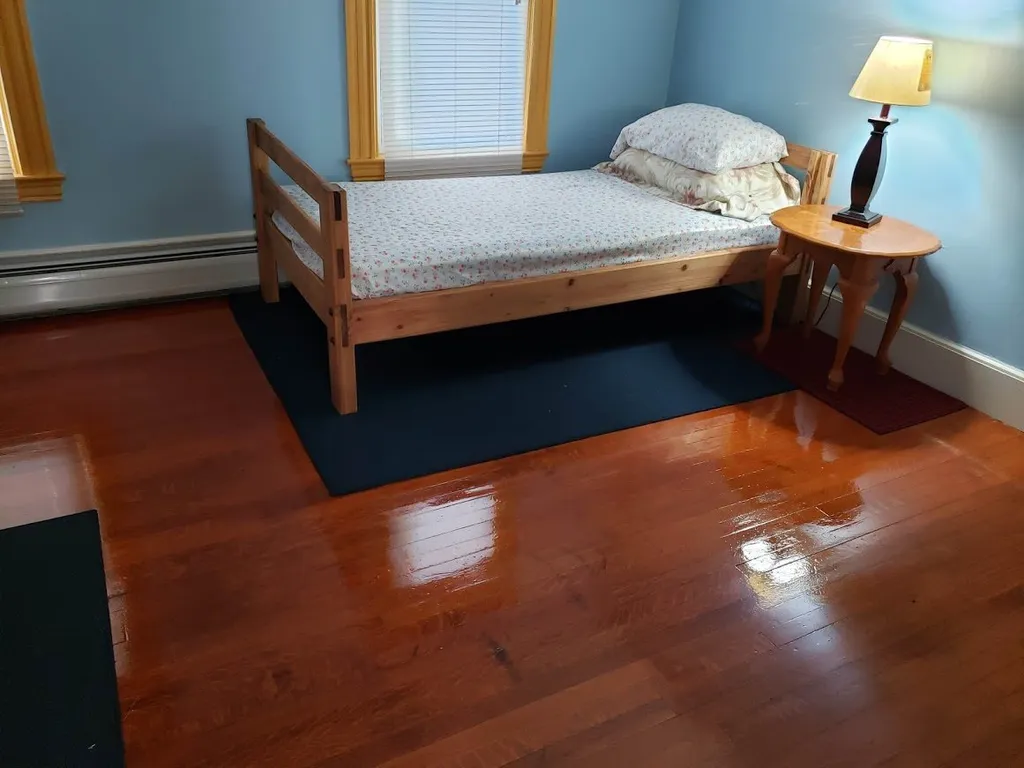 2 King Street Rochester NH 03867