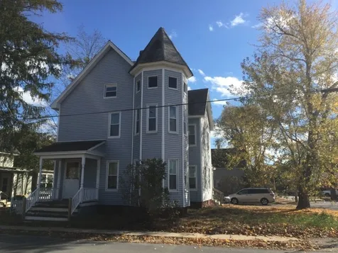 2 King Street Rochester NH 03867