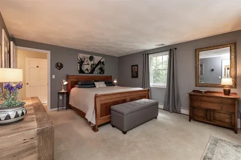 4 Ralmar Road Amherst NH 03031