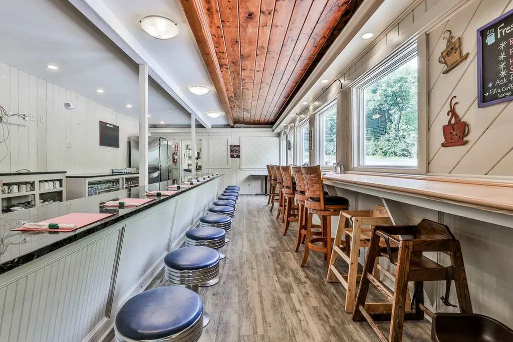 944 Gibbons Highway Wilton NH 03086