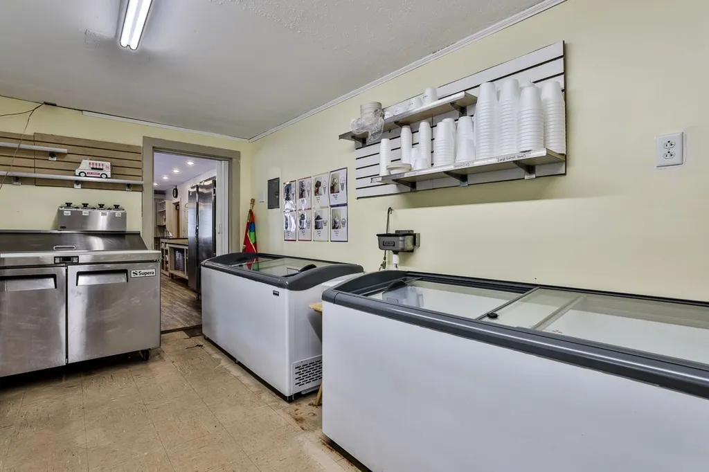 944 Gibbons Highway Wilton NH 03086