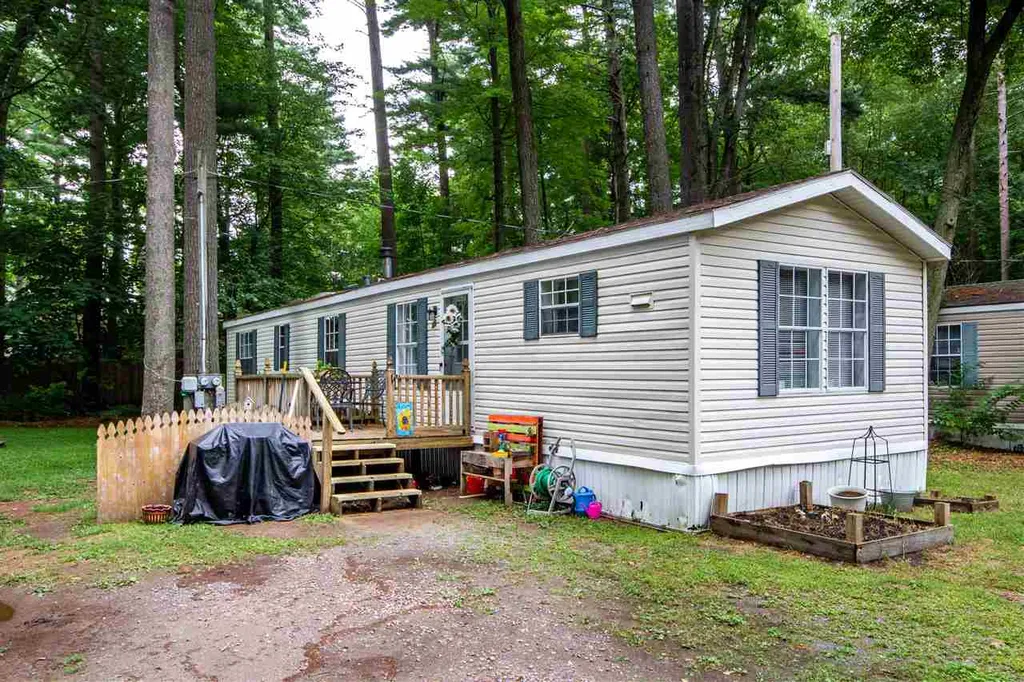35 Hawthorne Lane Colchester VT 05446