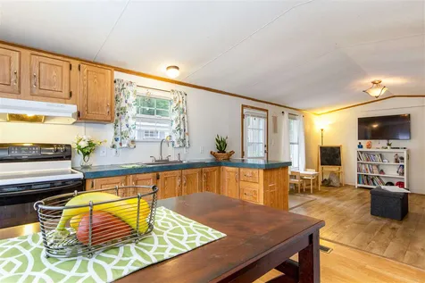 35 Hawthorne Lane Colchester VT 05446