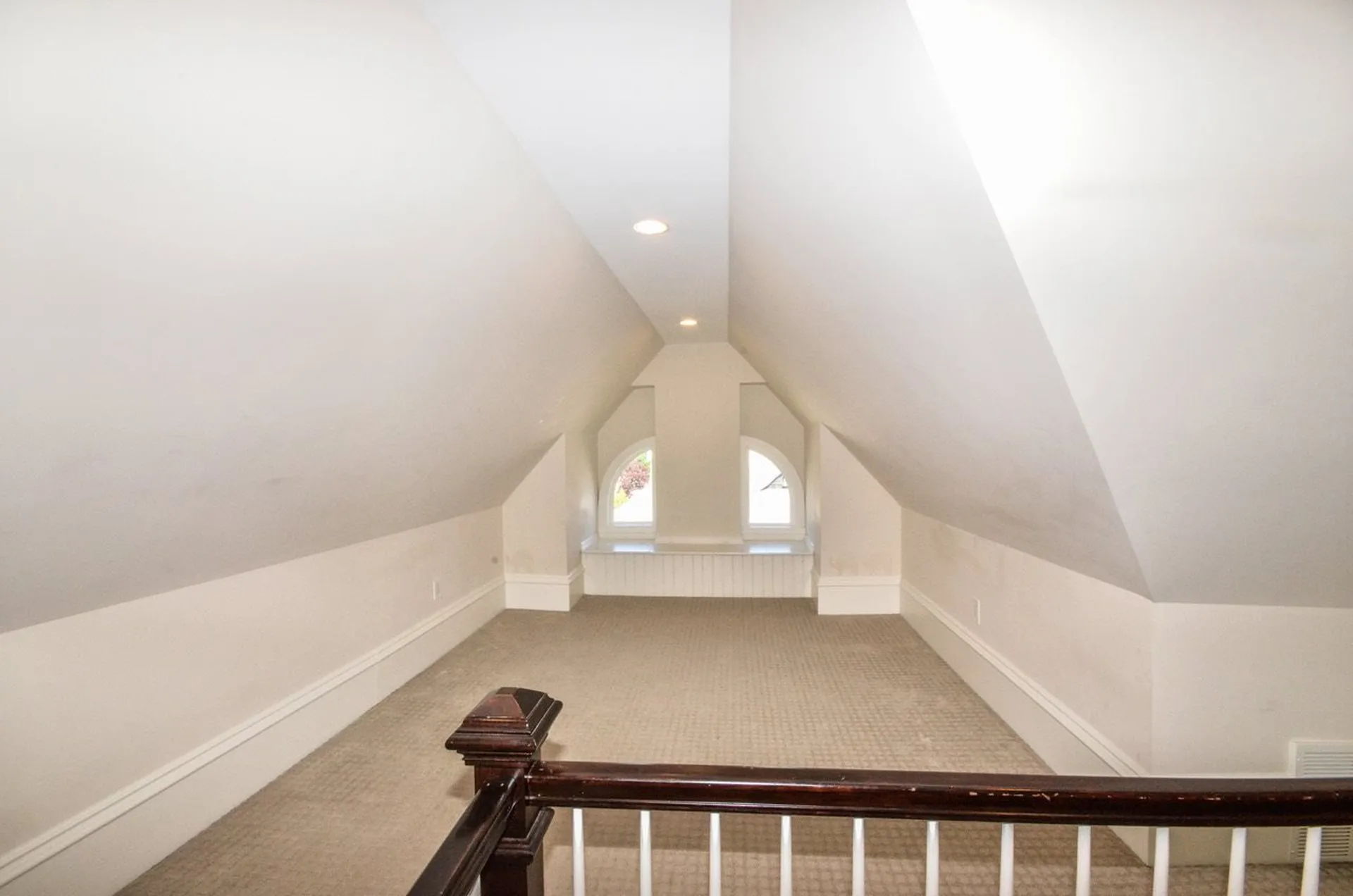 53 Bay Street Manchester NH 03104
