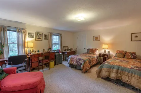 2 Meadow Lane Hanover NH 03755
