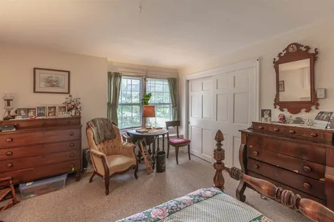 2 Meadow Lane Hanover NH 03755