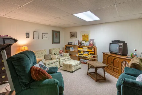 2 Meadow Lane Hanover NH 03755