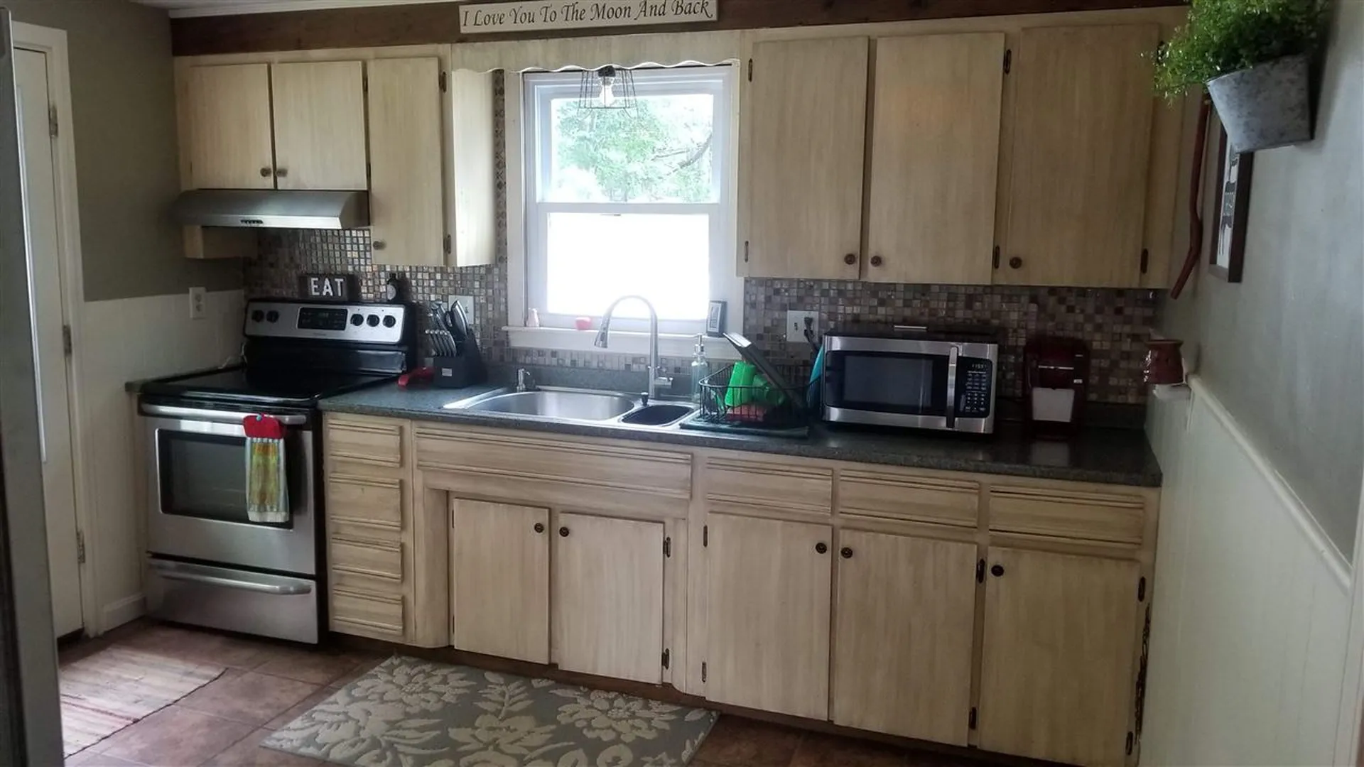 14 Skinner Street Claremont NH 03743