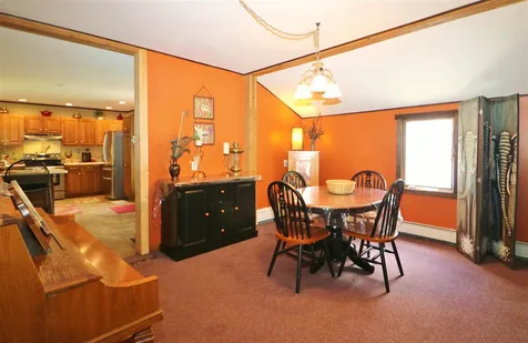 37 Washington Street Gorham NH 03581