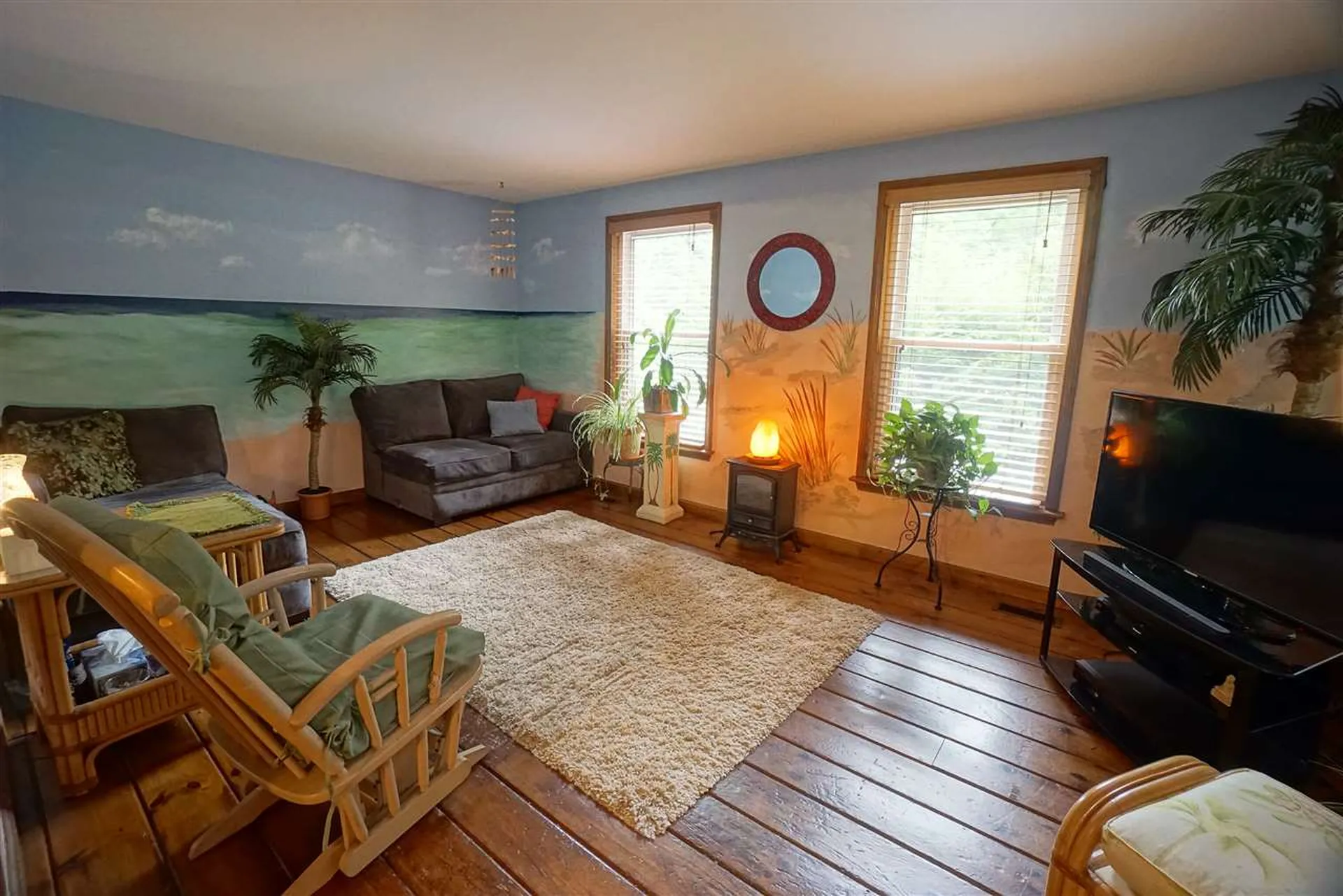 640 River Road Weare NH 03281