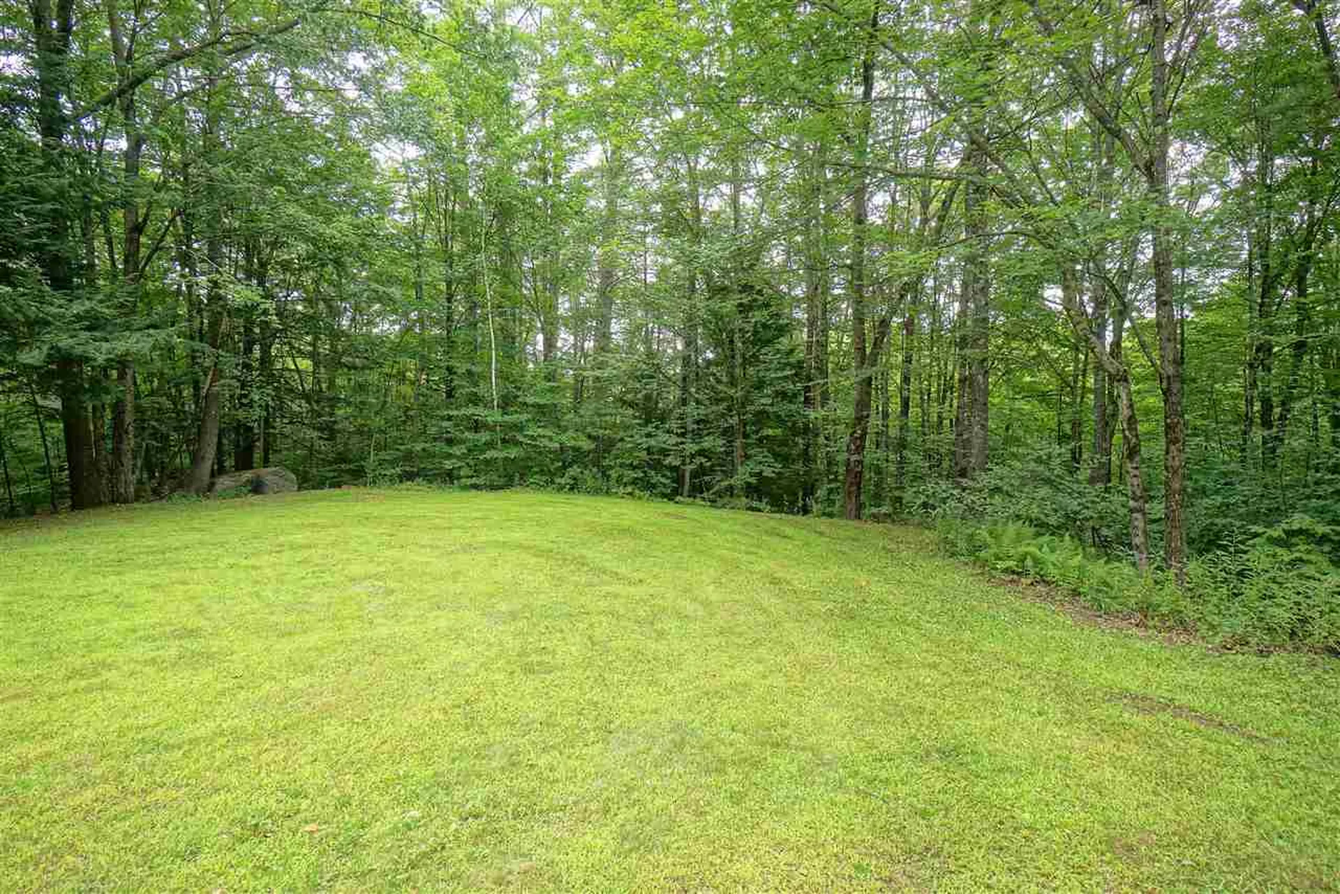 640 River Road Weare NH 03281