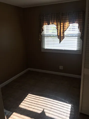 10 Chestnut Road North Hampton NH 03862