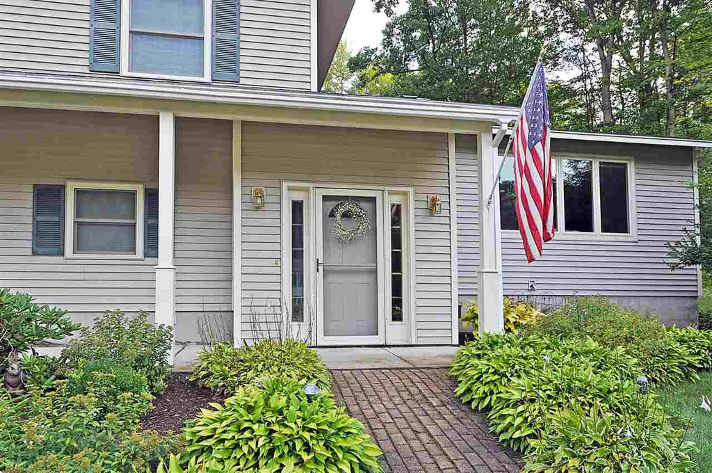 14 Alderbrook Road Essex VT 05452