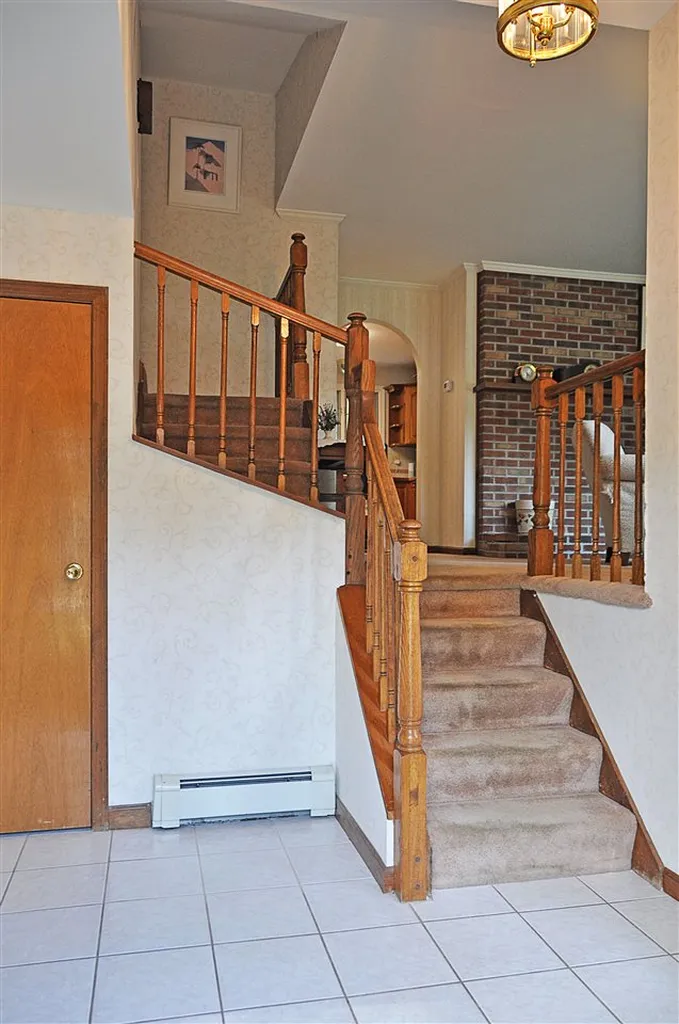 14 Alderbrook Road Essex VT 05452