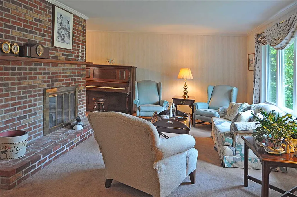14 Alderbrook Road Essex VT 05452