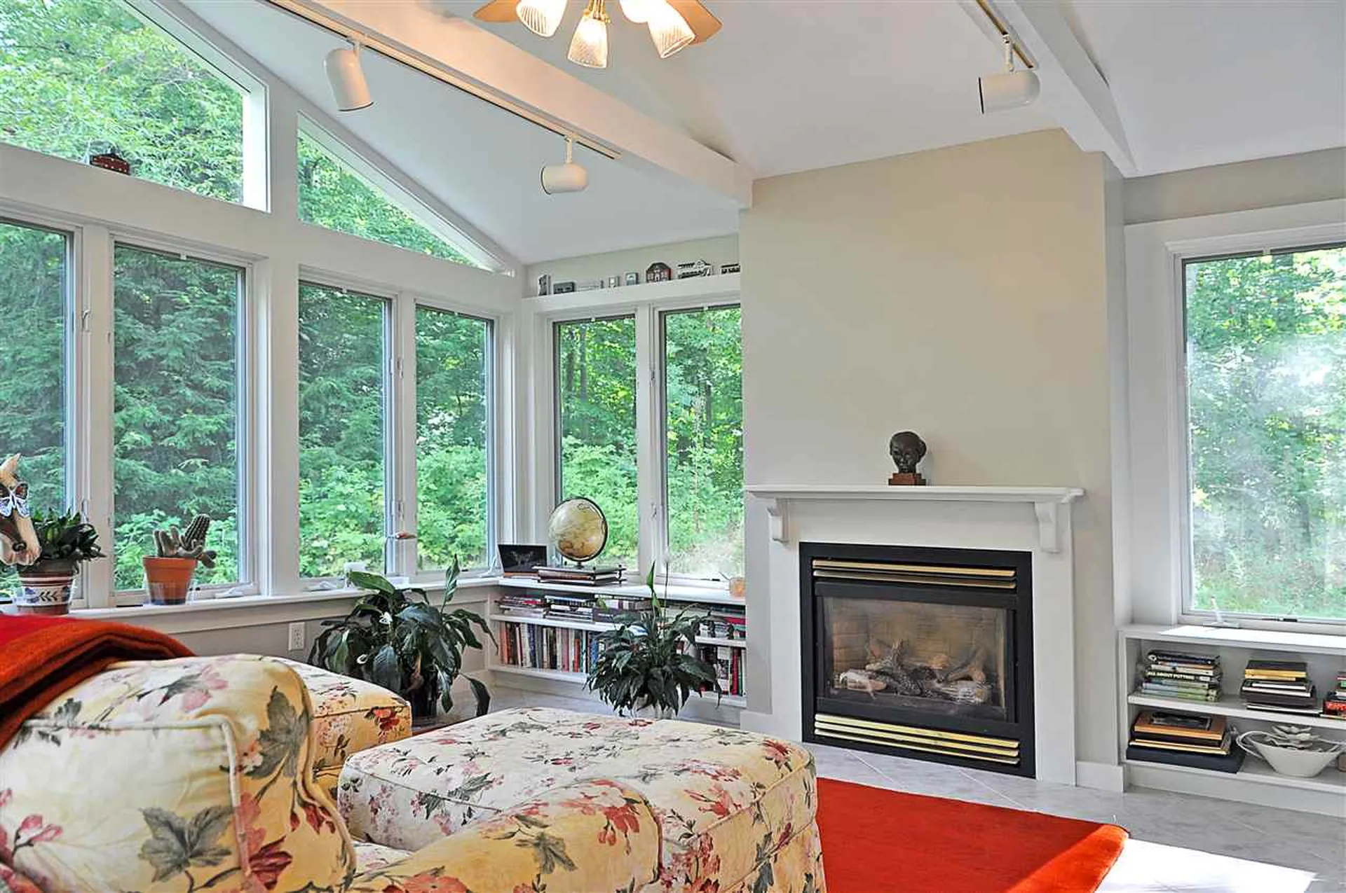 14 Alderbrook Road Essex VT 05452