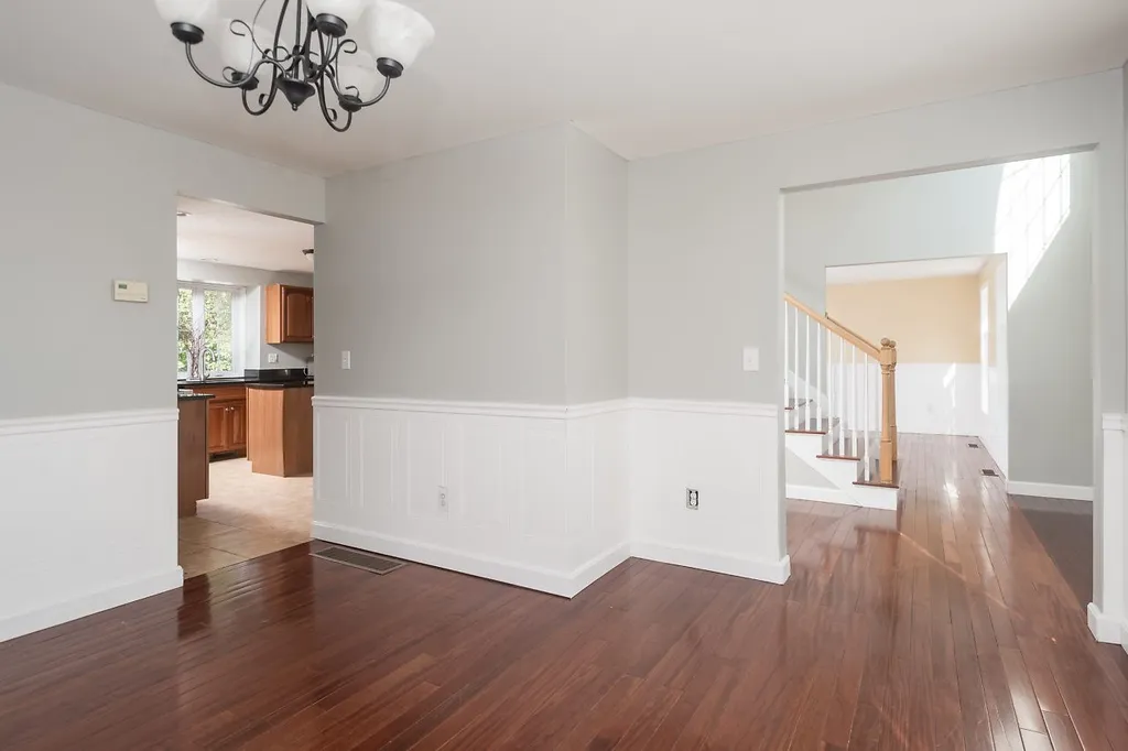 11 Boxwood Lane Dover NH 03820