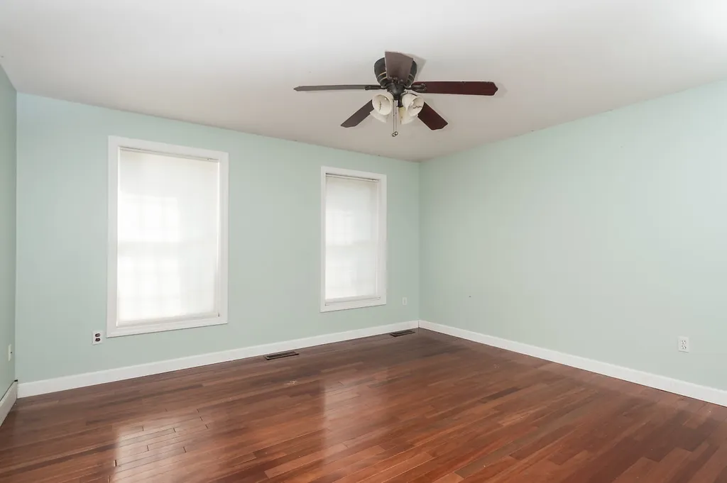 11 Boxwood Lane Dover NH 03820