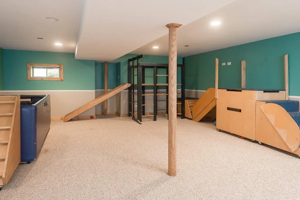 11 Boxwood Lane Dover NH 03820