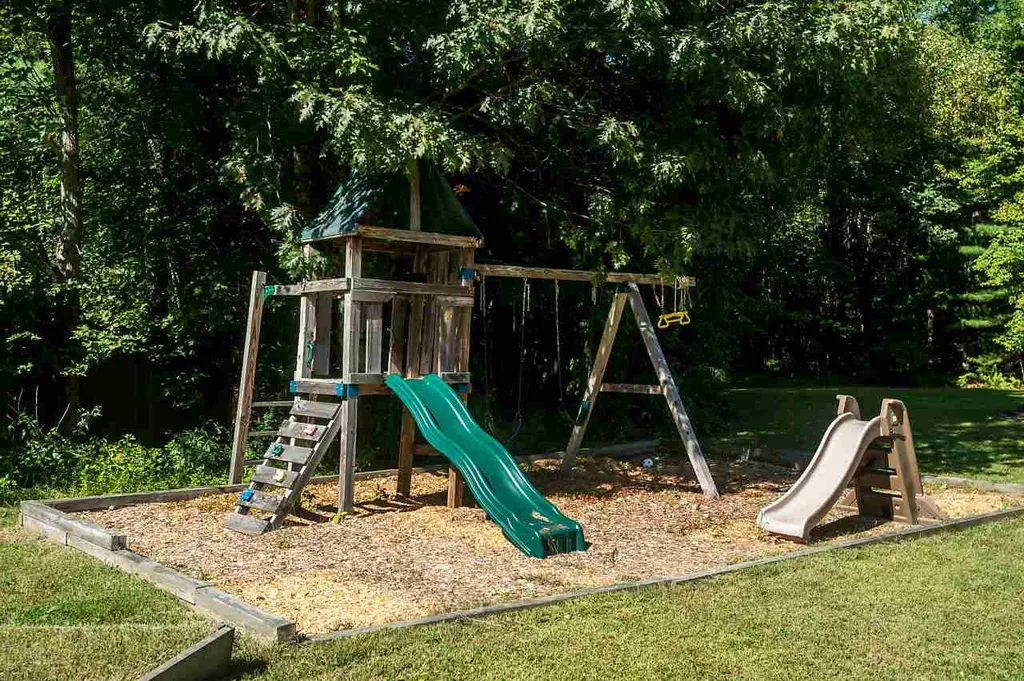 11 Boxwood Lane Dover NH 03820