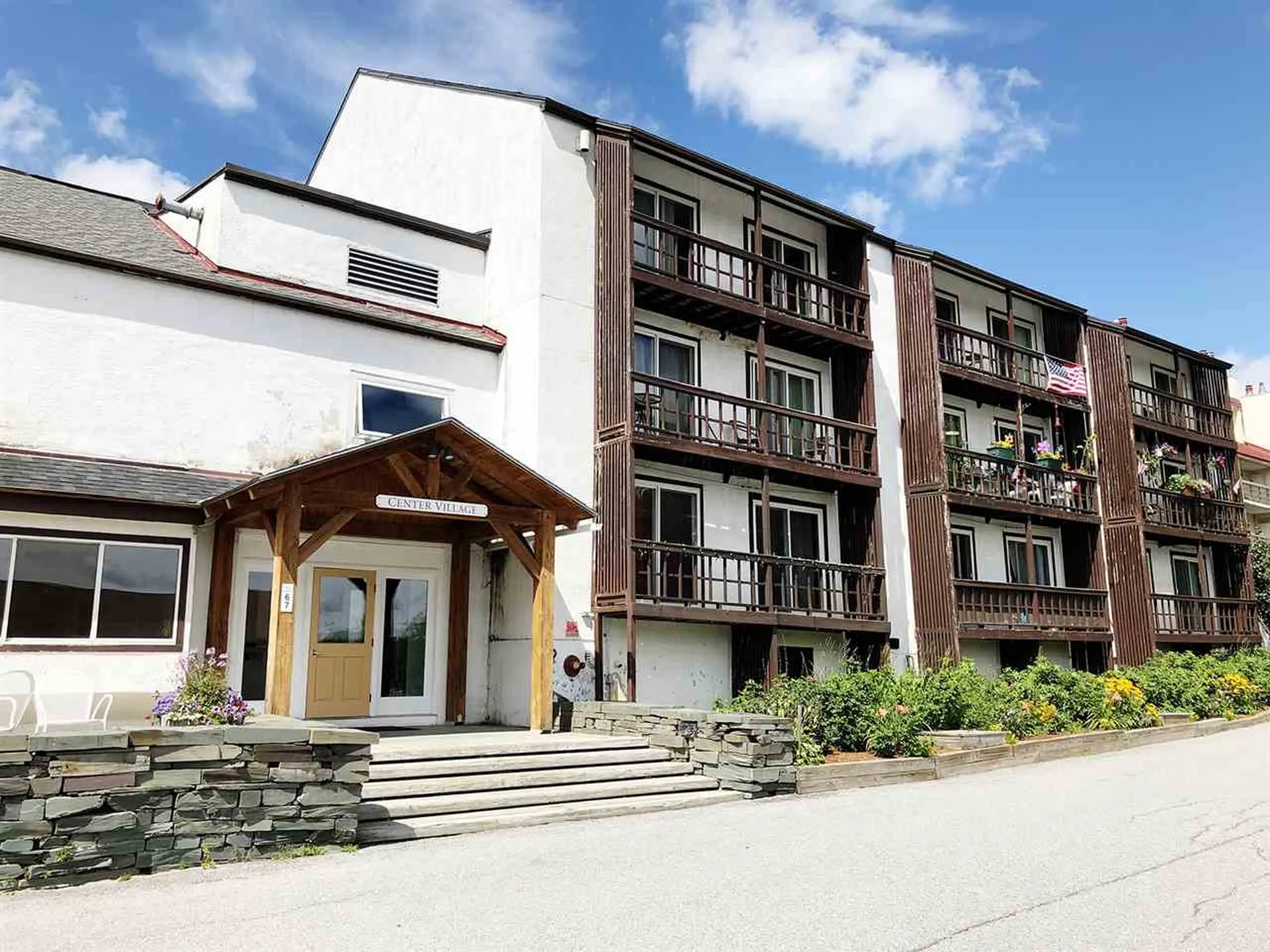 105 Center Village Warren VT 05674