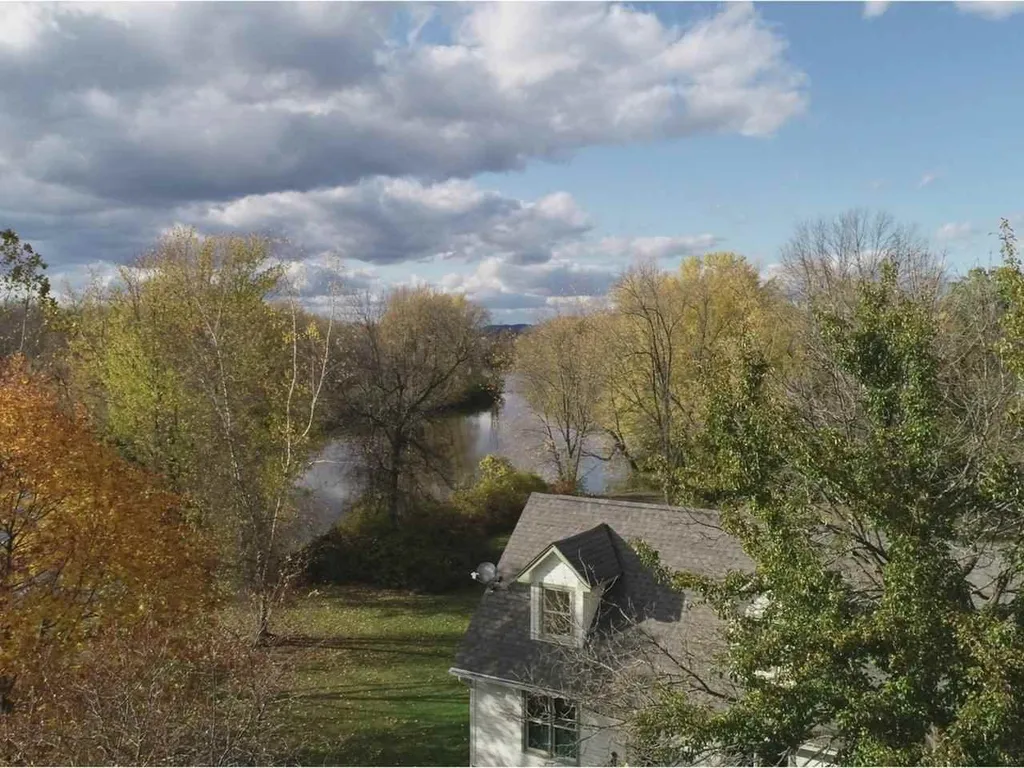 8 Ice House Court Vergennes VT 05491